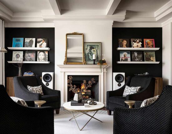 40 Large Wall Decor Ideas for Living Room – Stunning Ways to Transform Your Space!