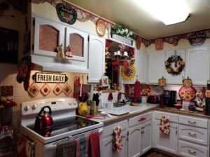 The Symbolism Behind Apple Kitchen Decor: 