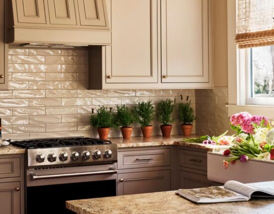 64 Above Kitchen Cabinet Decor Ideas: Stylish, Modern & Budget-Friendly Ways to Transform Empty Kitchen Space!