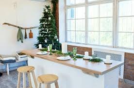Creative Christmas Kitchen Decor Ideas:
