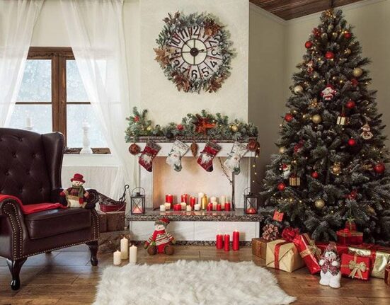 90 Decorating Your Home for Christmas: Festive Ideas for a Cosy & Magical Holiday Home!