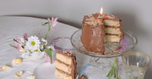 Why Most People Overthink Cake Decorating From the Start: