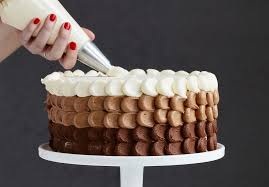 What Happens in Cake Decorating Classes? A Beginner's Complete Guide: