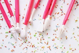What Are cake decorating tools?