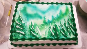Airbrush and cake decorator :
