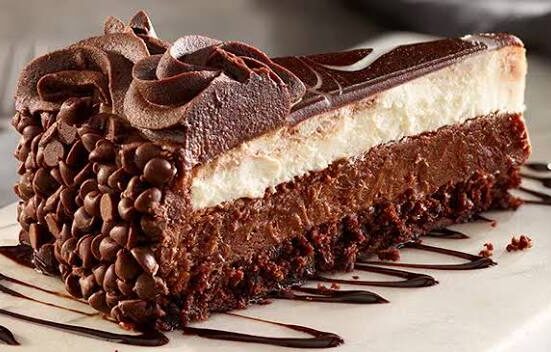5 Facts-  Does Olive Garden Give Free Dessert for Birthday!