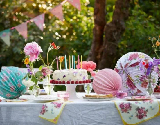 What to Use Instead of Balloons for Decorations: 25 Creative Ideas!