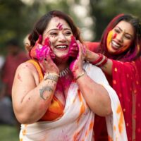 Holi Outfit Guide - 5 Things I Pack After One Ruined Shirt!