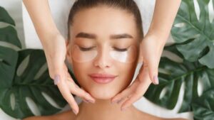 Looking after your skin, hair and eyes